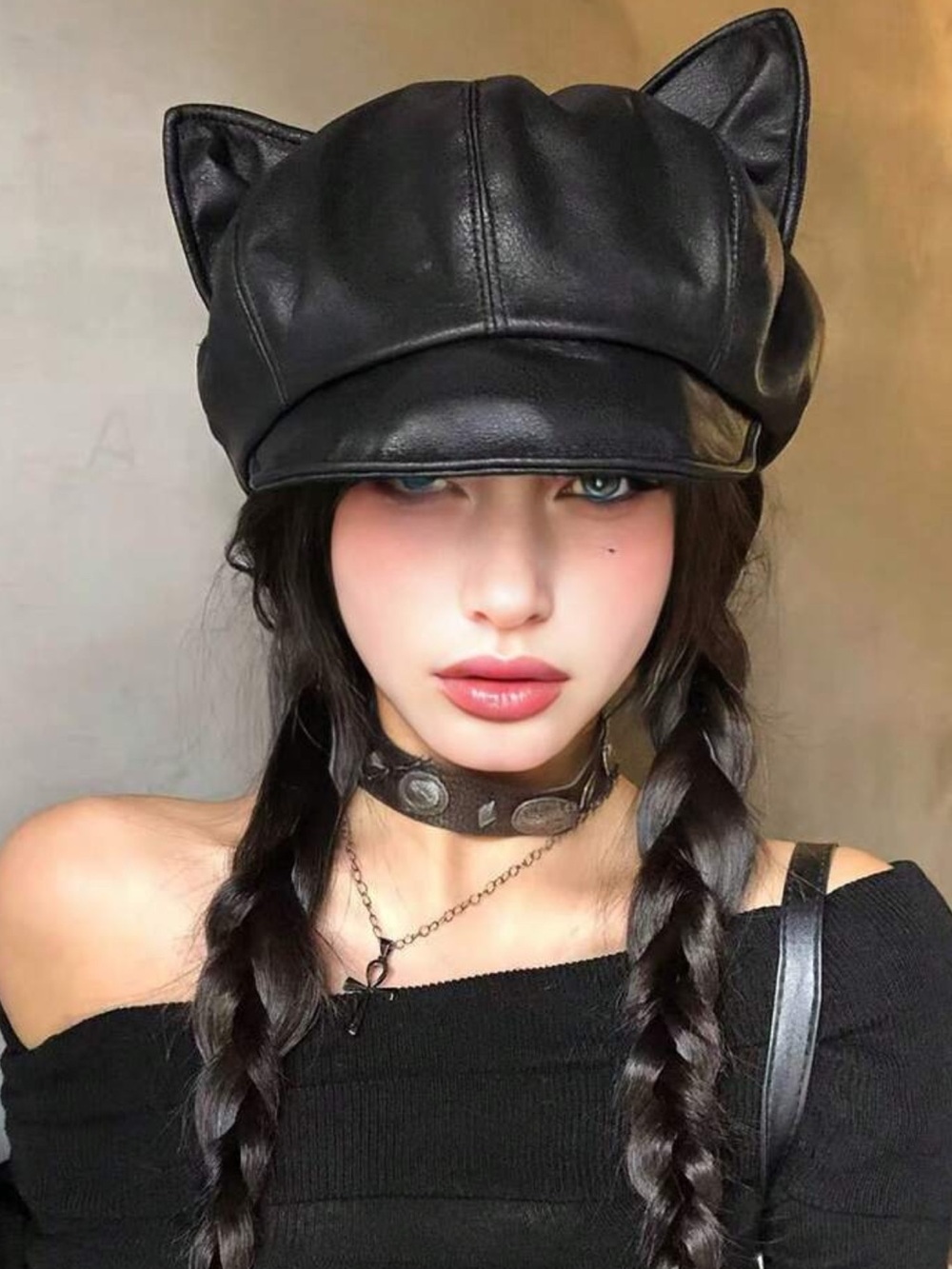 1pc Women's Soft Comfortable Solid Color Cat Ear Cosplay Fun Beret Hat, Autumn